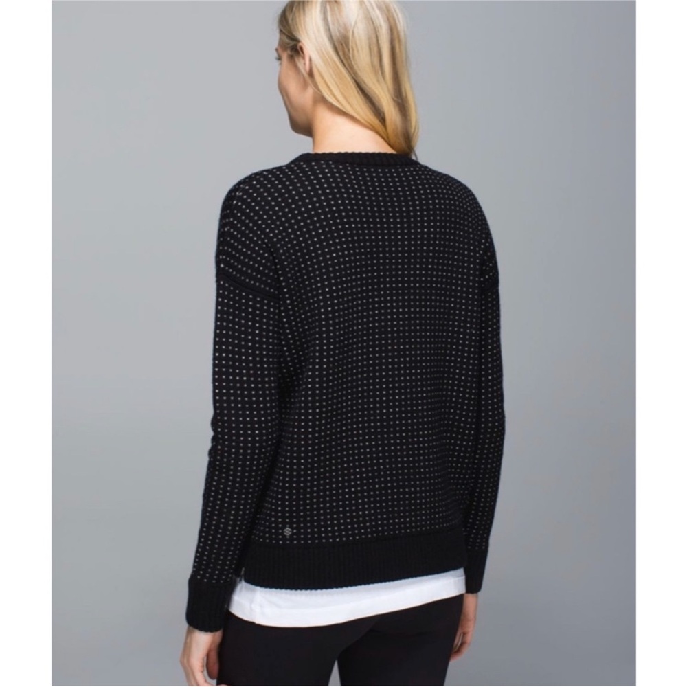 Lululemon Yogi Crew Merino Wool Zip Black Sweater‎ - Picture 3 of 7